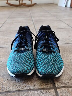 Adidas Torsion Blue Teal Patterned Athletic Sneakers